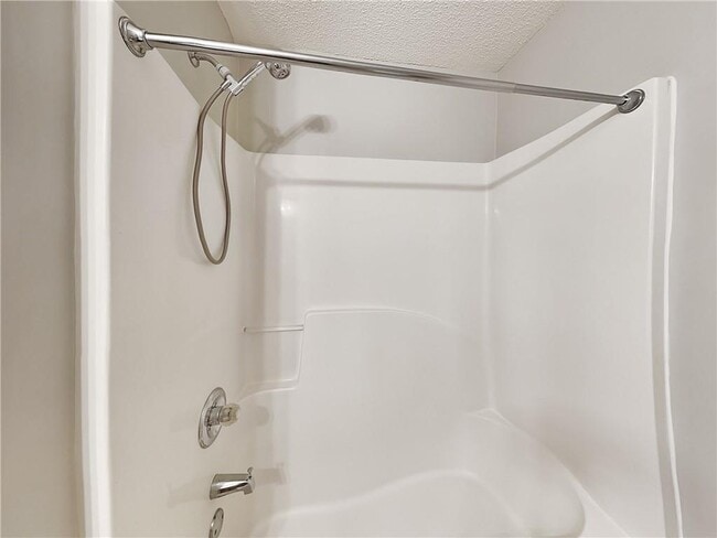 Building Photo - 2157 Capella Cir SW