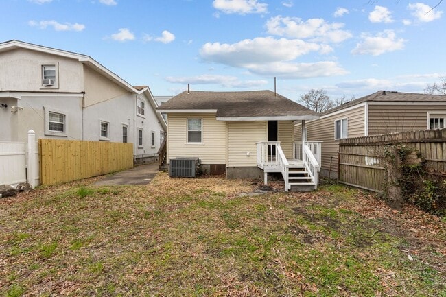 Building Photo - ODU 3 bed, Quick move in!!!