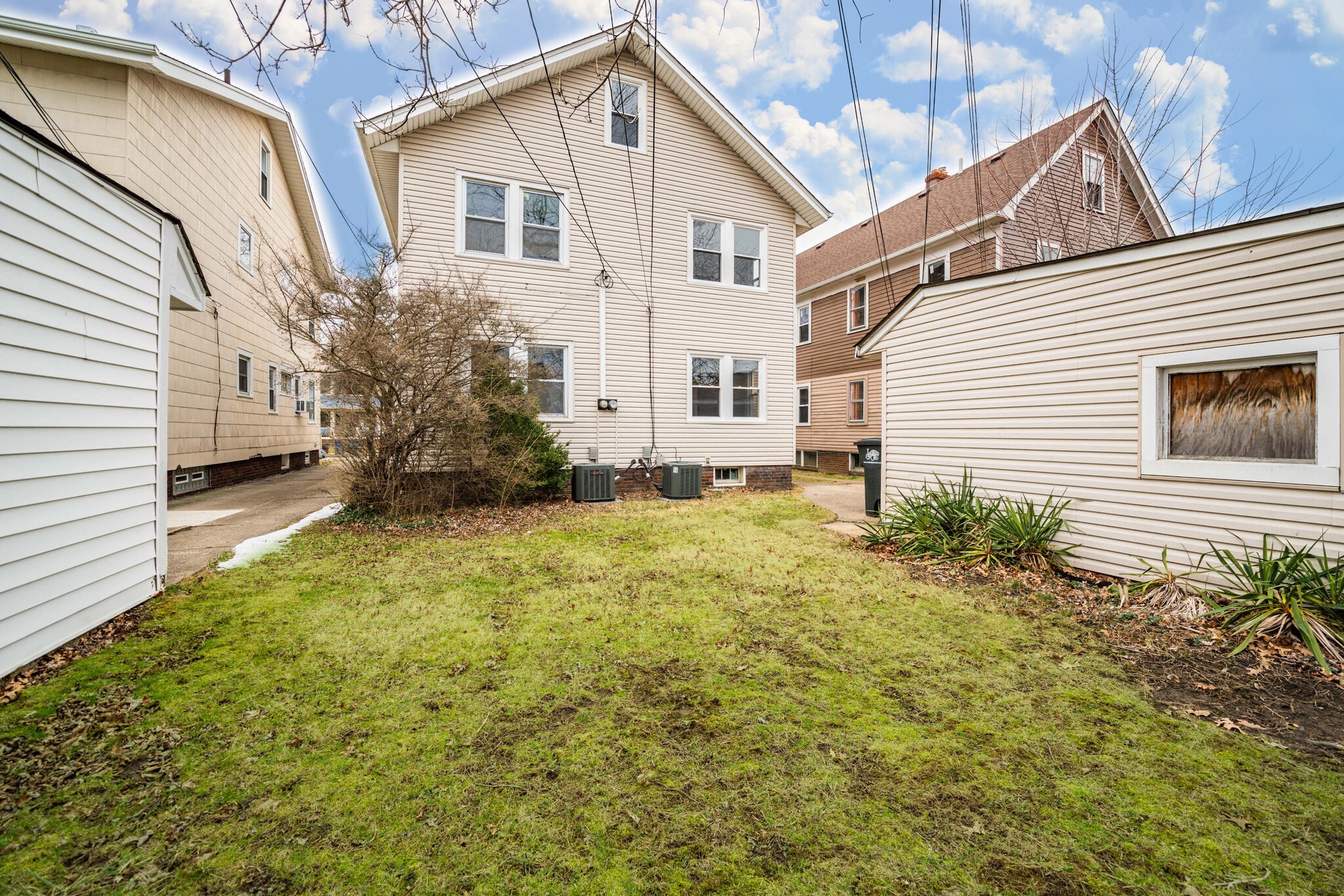 Building Photo - 2085 Marlowe Ave