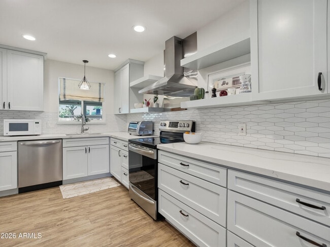 Building Photo - 1314 W Elm St