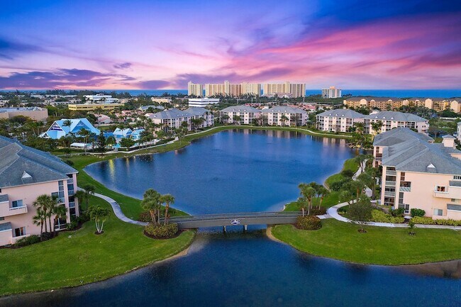 Building Photo - 353 S US Hwy 1