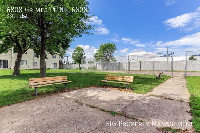 Building Photo - 6808 Grimes Pl N