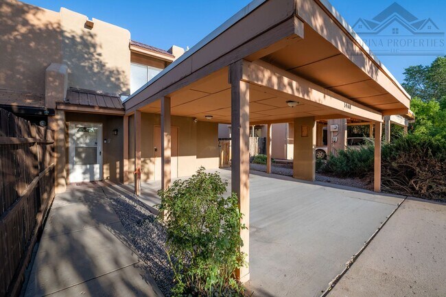 Building Photo - 1468 Acequia Borrada