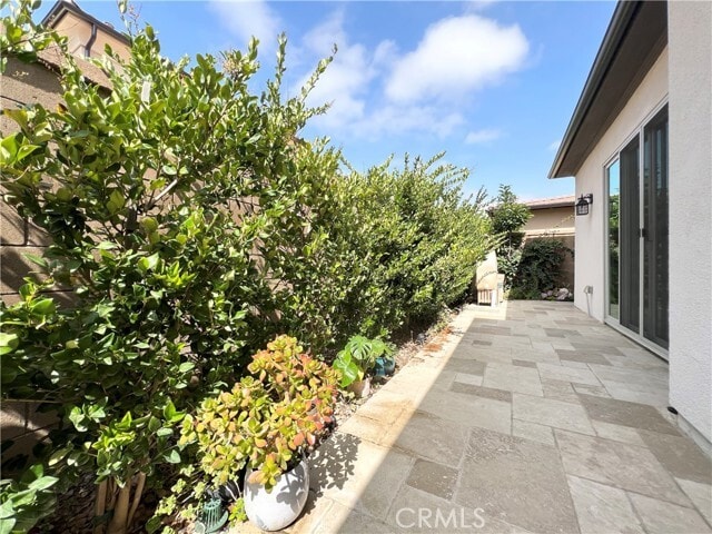 Building Photo - 104 Cordial