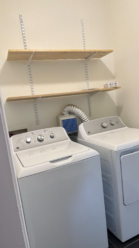 Building Photo - 2234 Lapeyrouse St