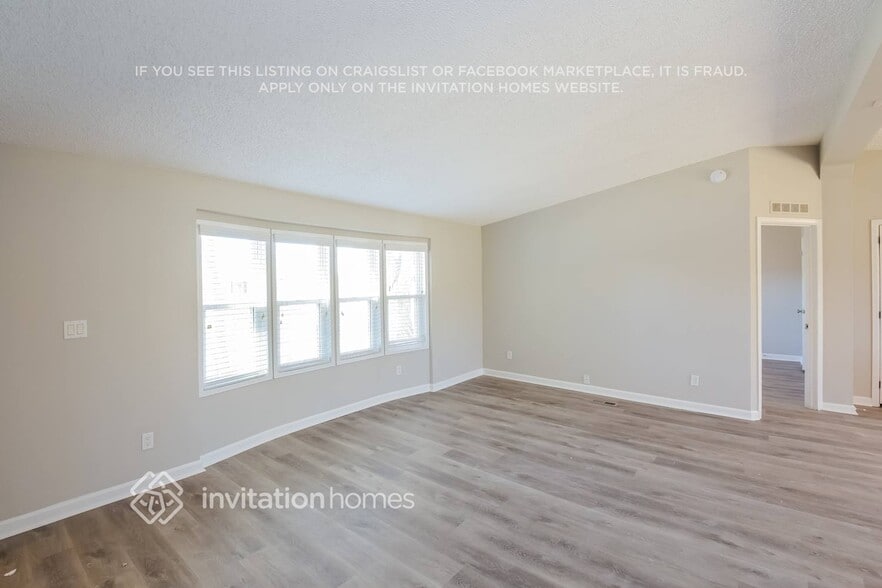 Building Photo - 658 N 21st Ave