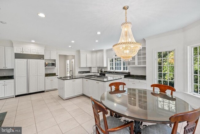 Building Photo - 2608 Geneva Hill Ct