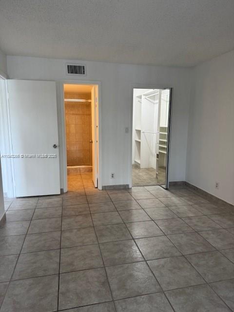 Building Photo - 153 Lakeview Dr