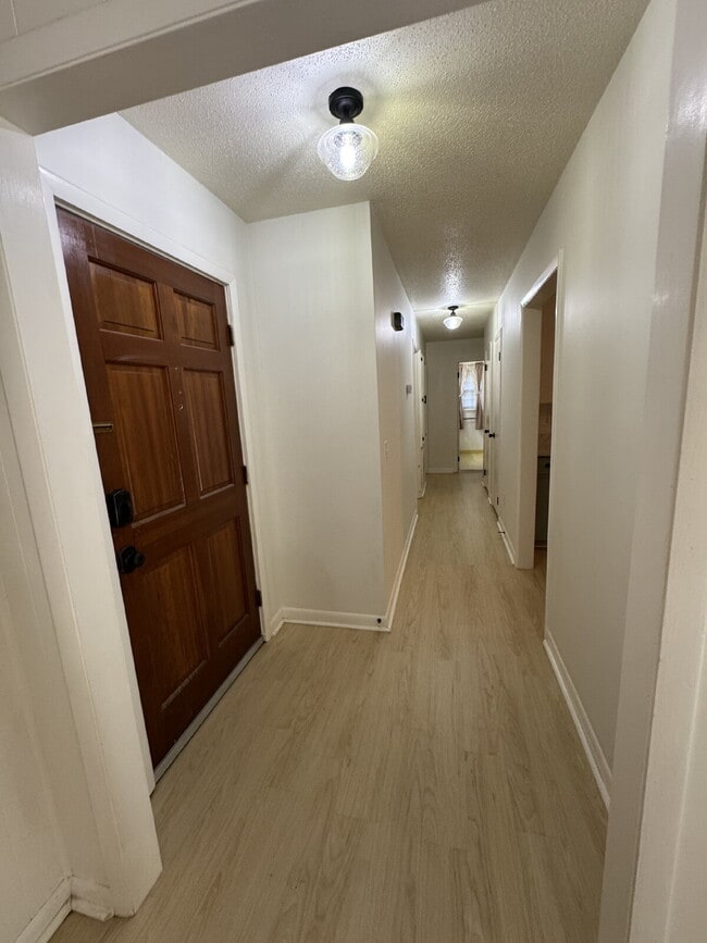 Building Photo - FOR RENT in Dothan , AL!!
