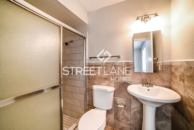 Building Photo - Charming 3 bedroom home in Peoria!