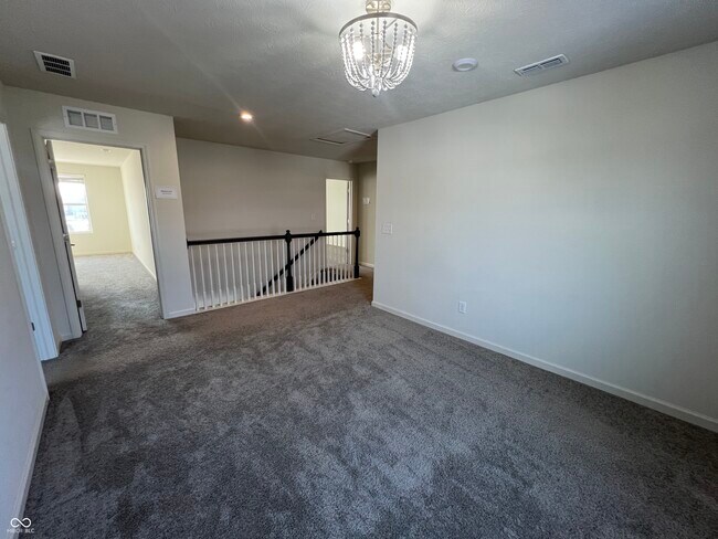 Building Photo - 5374 Noble Crossing Pkwy W