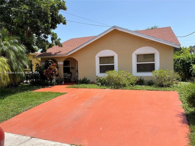 Primary Photo - 3794 Florida Ave