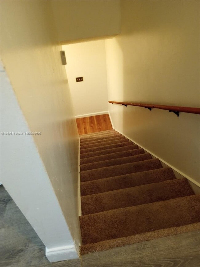 Building Photo - 5845 Blueberry Ct