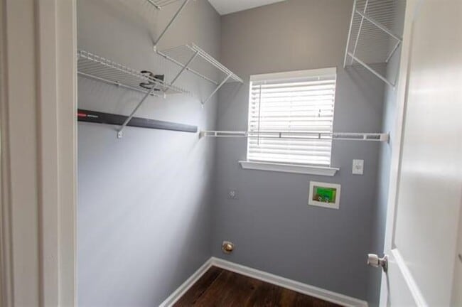 Building Photo - 3430 Roxee Run Cv