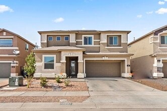 Building Photo - 14821 Tierra Escape Ave