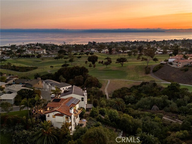 Building Photo - 449 Avenida Crespi