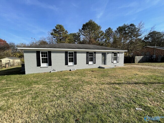 Building Photo - 4002 Offutt Ct NW