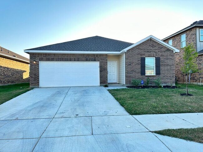 Primary Photo - Single Family house in Crowley 76036