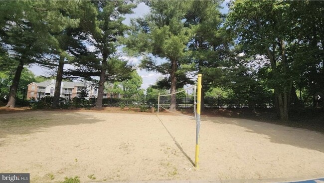Building Photo - 8350 Greensboro Dr