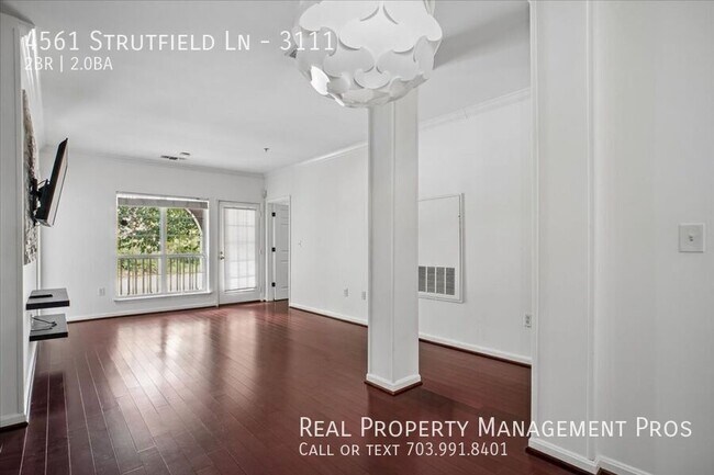 Building Photo - 4561 Strutfield Ln