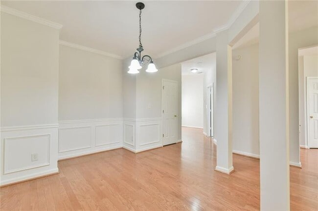 Building Photo - 2694 Winslow Ridge Dr NE
