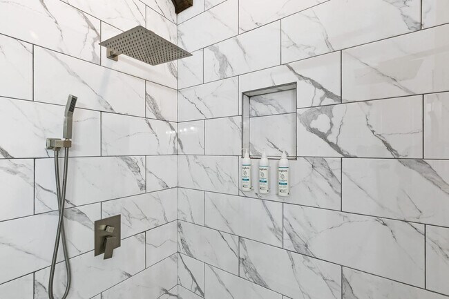 Building Photo - 554 Choctaw Ridge