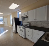 Building Photo - Riverview Apartments