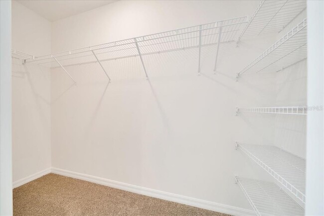 Building Photo - 6614 SW 81st Loop