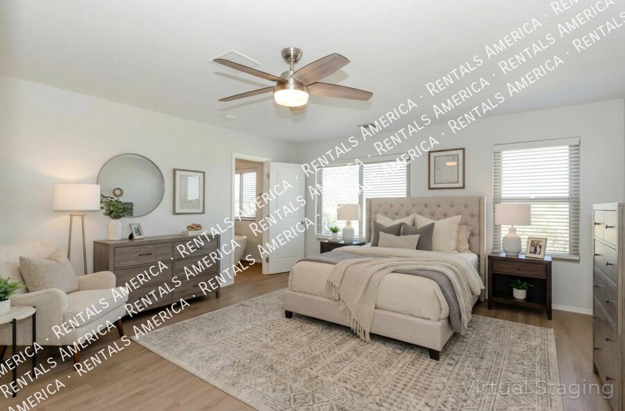 Building Photo - 2076 Silver Grass Pl