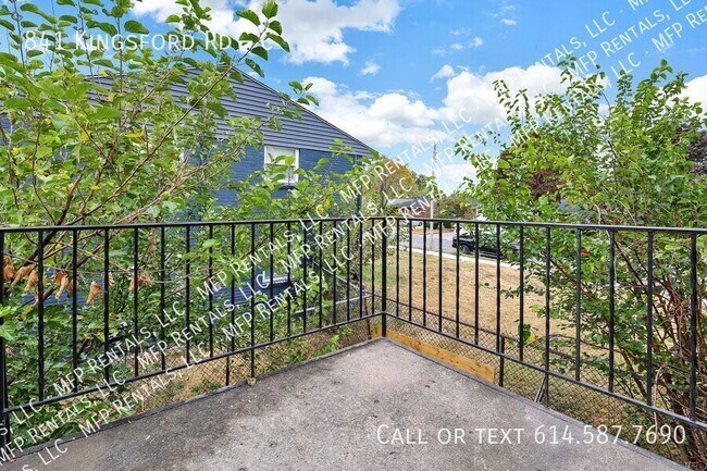 Building Photo - 841 Kingsford Rd