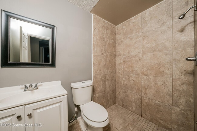 Building Photo - 7500 Coquina Ave