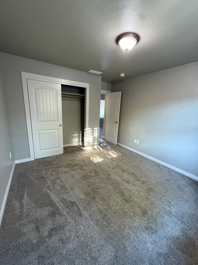 Building Photo - 20169 Lolo Ave