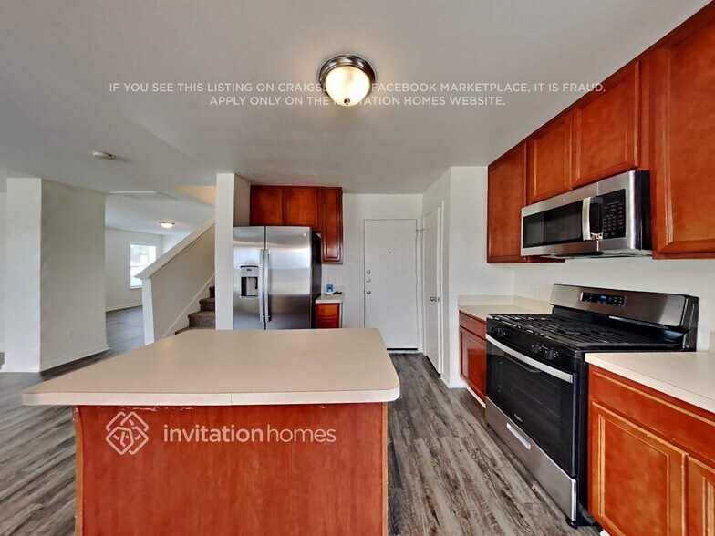 Building Photo - 3638 Avalon Castle Dr