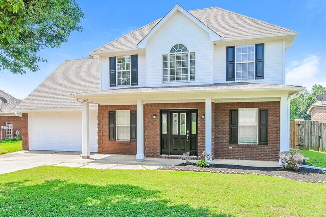 Primary Photo - 1337 Pendulum Dr N