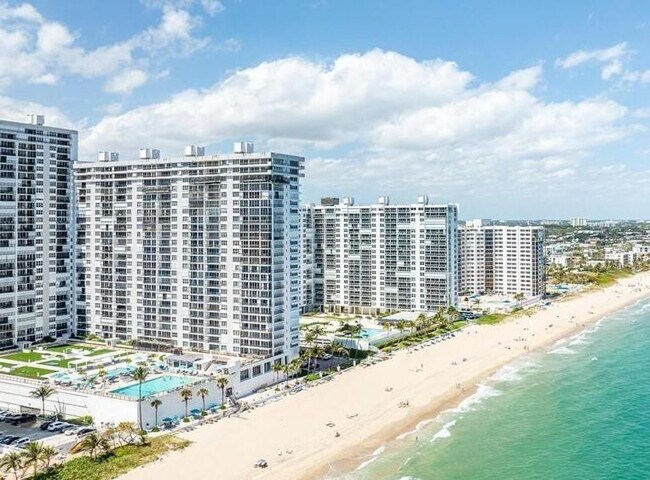 Building Photo - 4280 Galt Ocean Dr