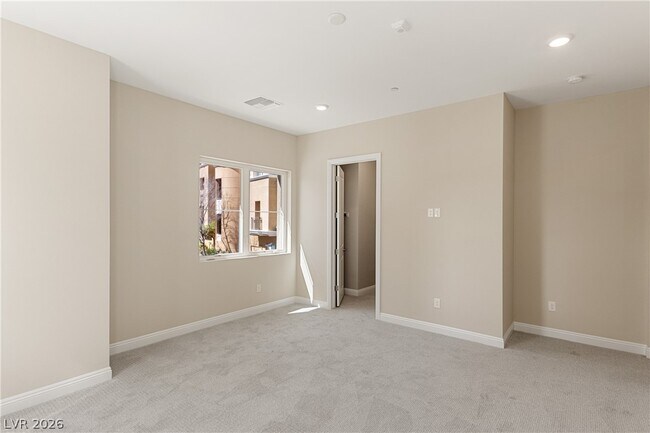 Building Photo - 132 Los Cabos Dr