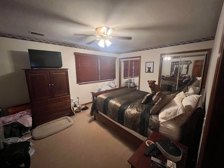 Building Photo - 15 Caldwell Rd