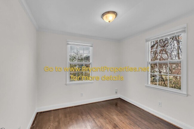 Building Photo - 1421 Electric Ave