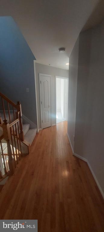 Building Photo - 10210 Sherman Heights Pl