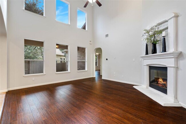 Building Photo - 7508 Jaborandi Dr