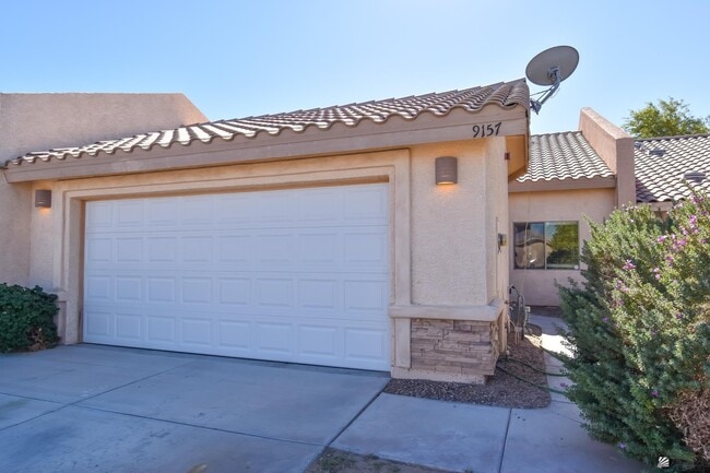 Building Photo - 9157 E 31st Ln