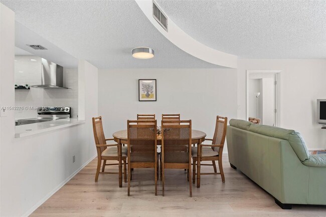 Building Photo - 2401 S Ocean Dr
