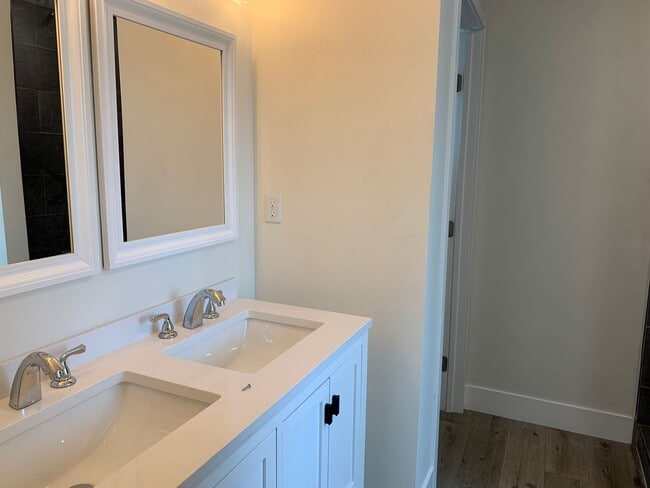 Building Photo - Mountain escape in Paradise!!