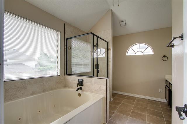 Building Photo - 333 Parkway Blvd