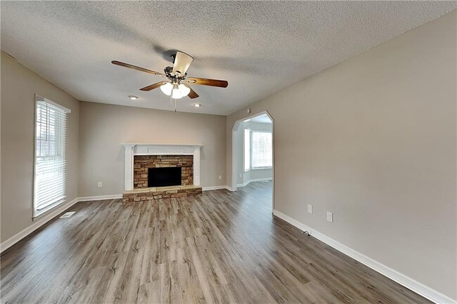 Building Photo - 48 Bethnal Way