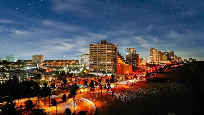 Building Photo - 545 S Fort Lauderdale Beach Blvd