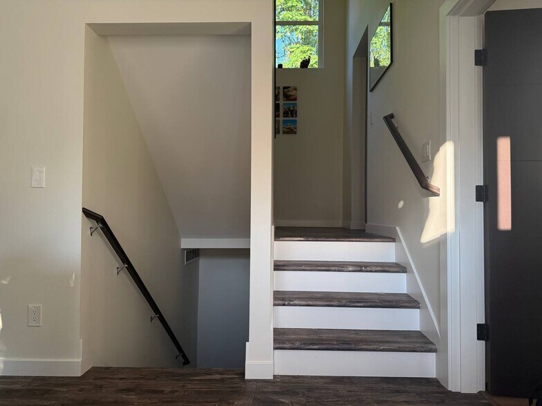 View from entrance - 10526 111th Ave NE