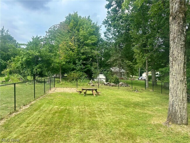Building Photo - 2992 Eldora Dr