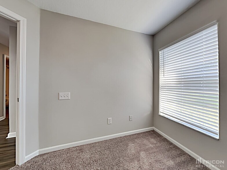 Building Photo - 12429 Cedarfield Dr