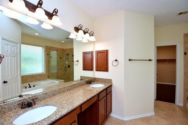 Building Photo - 30 Granite Path Pl